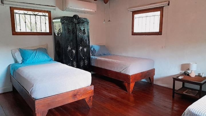 Jungle Villa 2, Floor 2 Shared Room - Costa Rica 2024 - Image 2