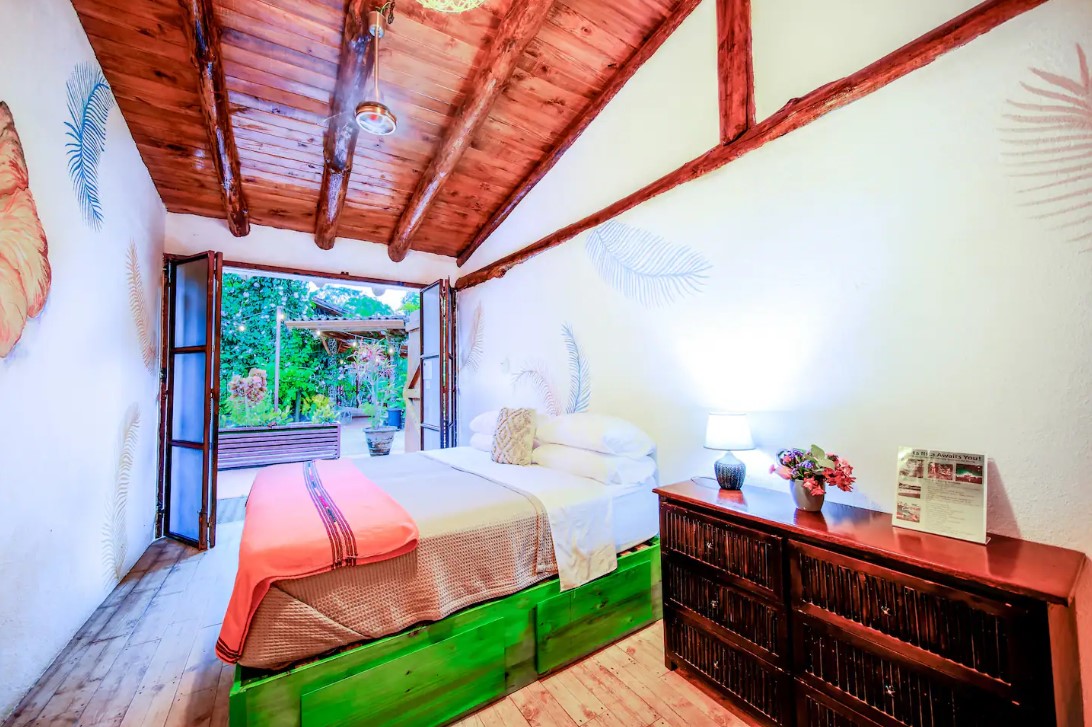 Jungle Bungalow 1 or 2 Person Private King Suite 1 - Costa Rica 2024 - Image 2