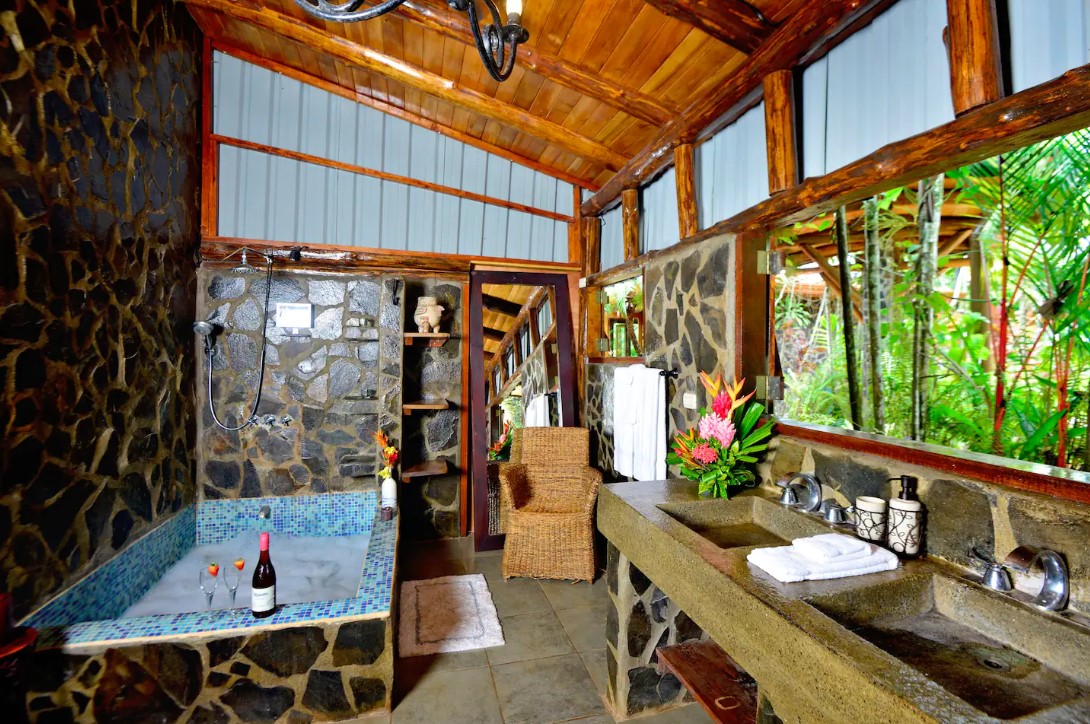 Jungle Villa 1, Floor 1 Shared Room - Costa Rica 2024 - Image 4
