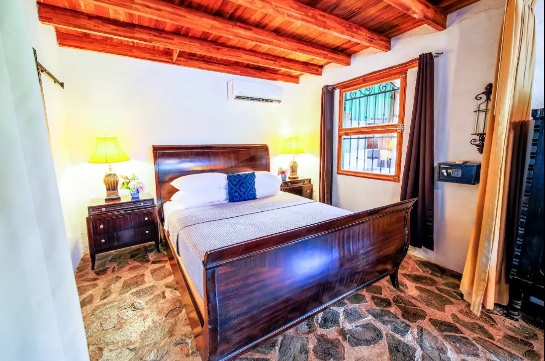 Jungle Villa 2, Floor 1 Private Room - Costa Rica 2024