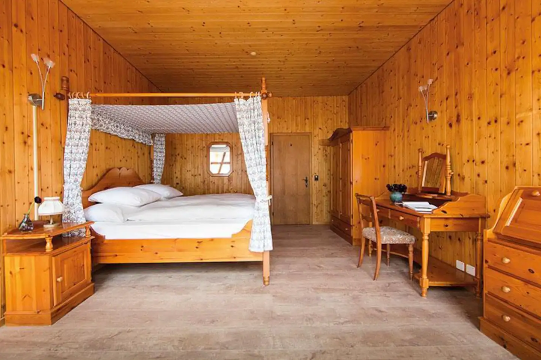 2 Person, Deluxe Queen Bed Room - Switzerland 2025